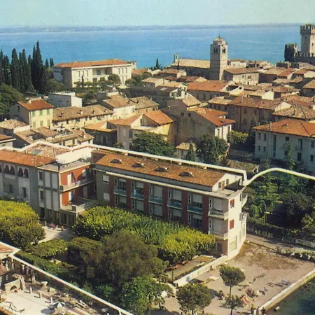 Giardino سيرمِيوني